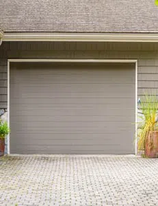 State Garage Doors San Antonio, TX 210-245-6625 - gar-overhead-01
